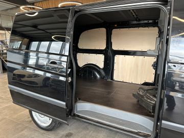 MYAUTOCENTER – Gebraucht- und Jahreswagen mit Werkstattservice in Pfaffenhofen Mercedes-Benz Vito Kasten 111 CDI kompakt*AHK*Klima*