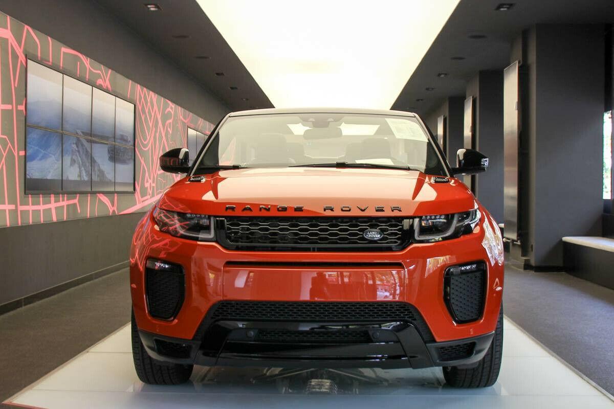 showroom-image-bottom