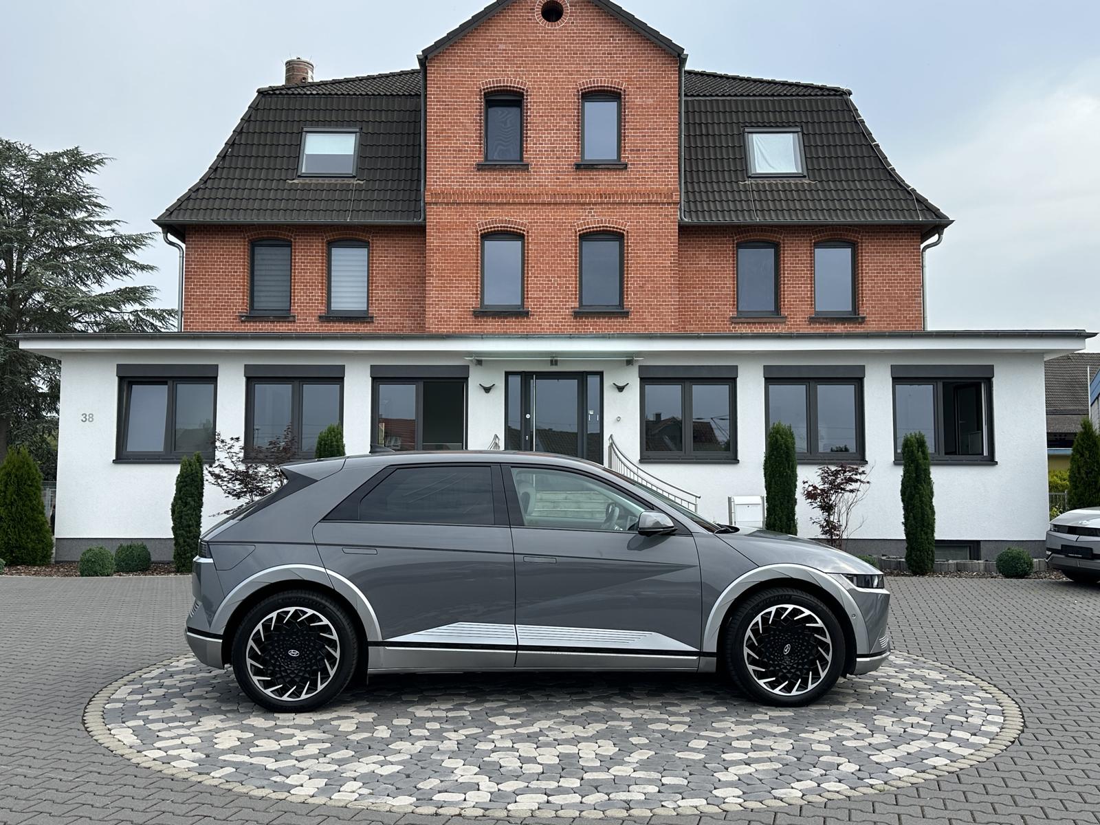 Hyundai Ioniq 5 Uniq 4WD PIXEL ACC HUD BOSE 360° AHK 77K
