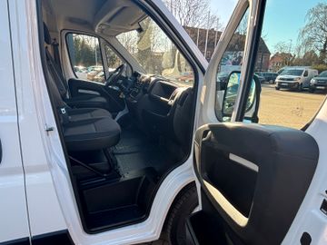 Bild 20 Opel Movano C Kasten HKa L3H2 3.5t Edition