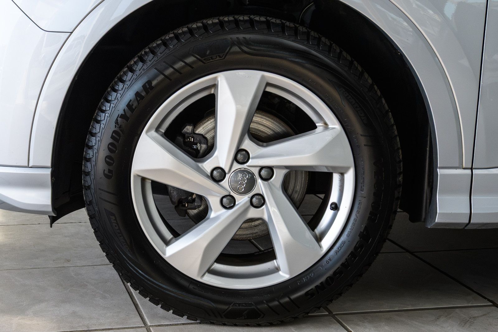 Fahrzeugabbildung Audi Q3 35 TFSI advanced