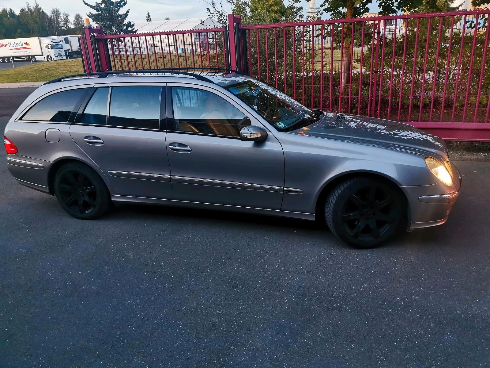 Mercedes-Benz 270 2004 — rear view