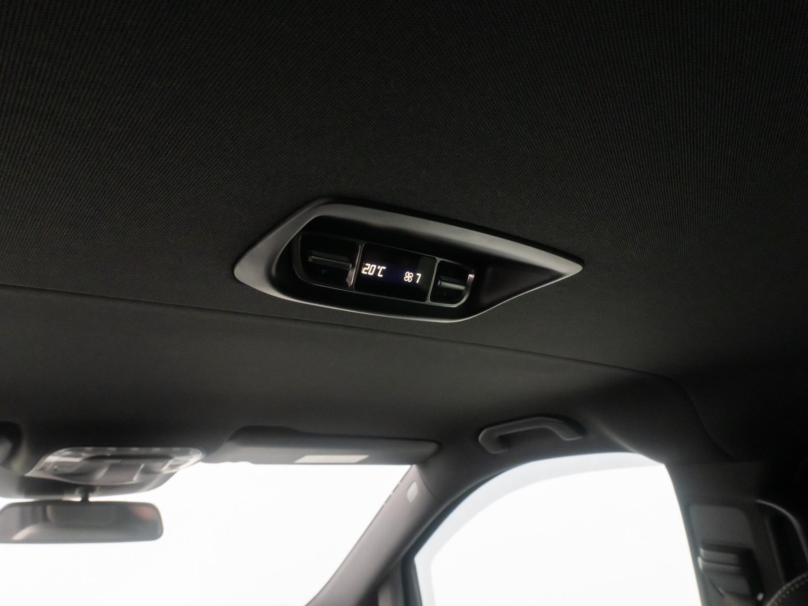 Mercedes-Benz V 250 ACC Kamera Burmester AHK TischPaket 19Zoll