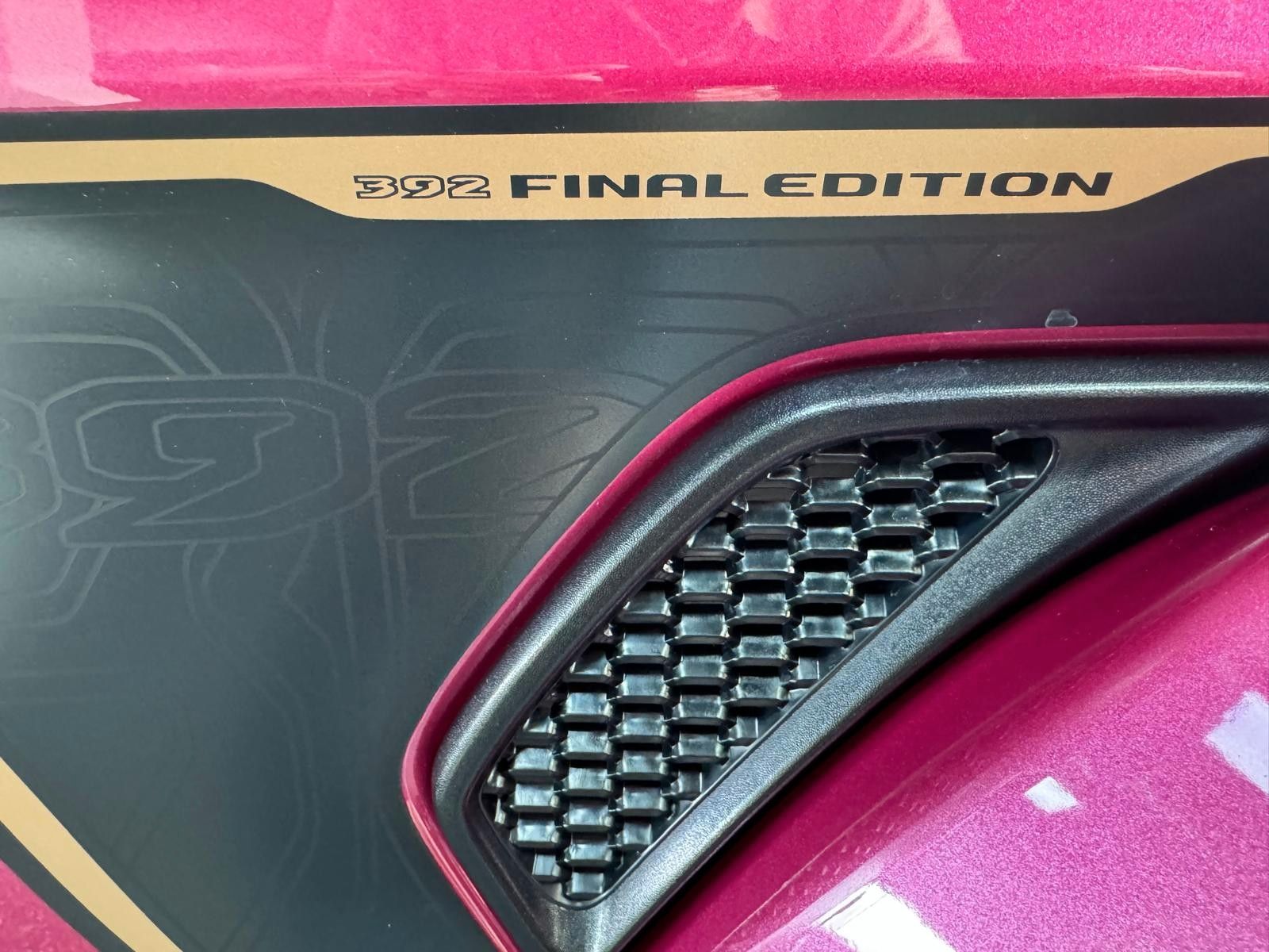 Fahrzeugabbildung Jeep 392 FINAL EDIT. 6.4L-V8 SKY ONE-WINDE-AHK 3.5To.