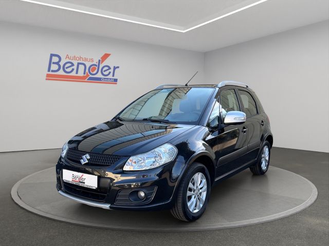 Suzuki SX4 Style 4x4 NAVI KLIMAAUTO SHZ PDC KEYLESS FSE