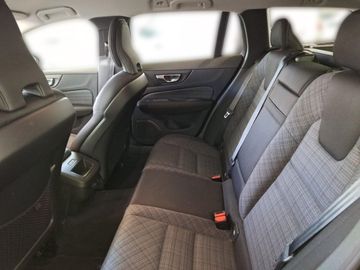 Volvo V60 - 11