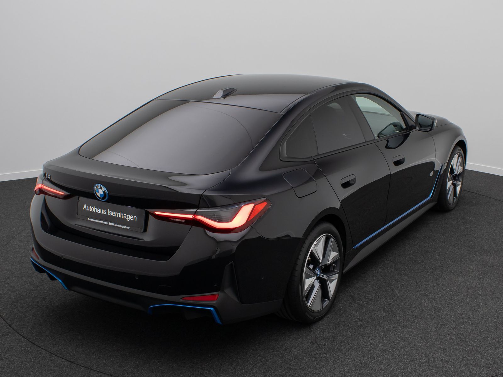 Fahrzeugabbildung BMW i4 eD40 GC HiFi Alarm Kamera HUD Leder 19Zoll