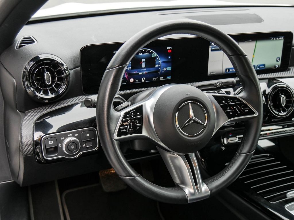 Mercedes-Benz A 180 |LED|NAVI|KAM|MBUX|PTS|SHZ|LM|Tempomat|AUT
