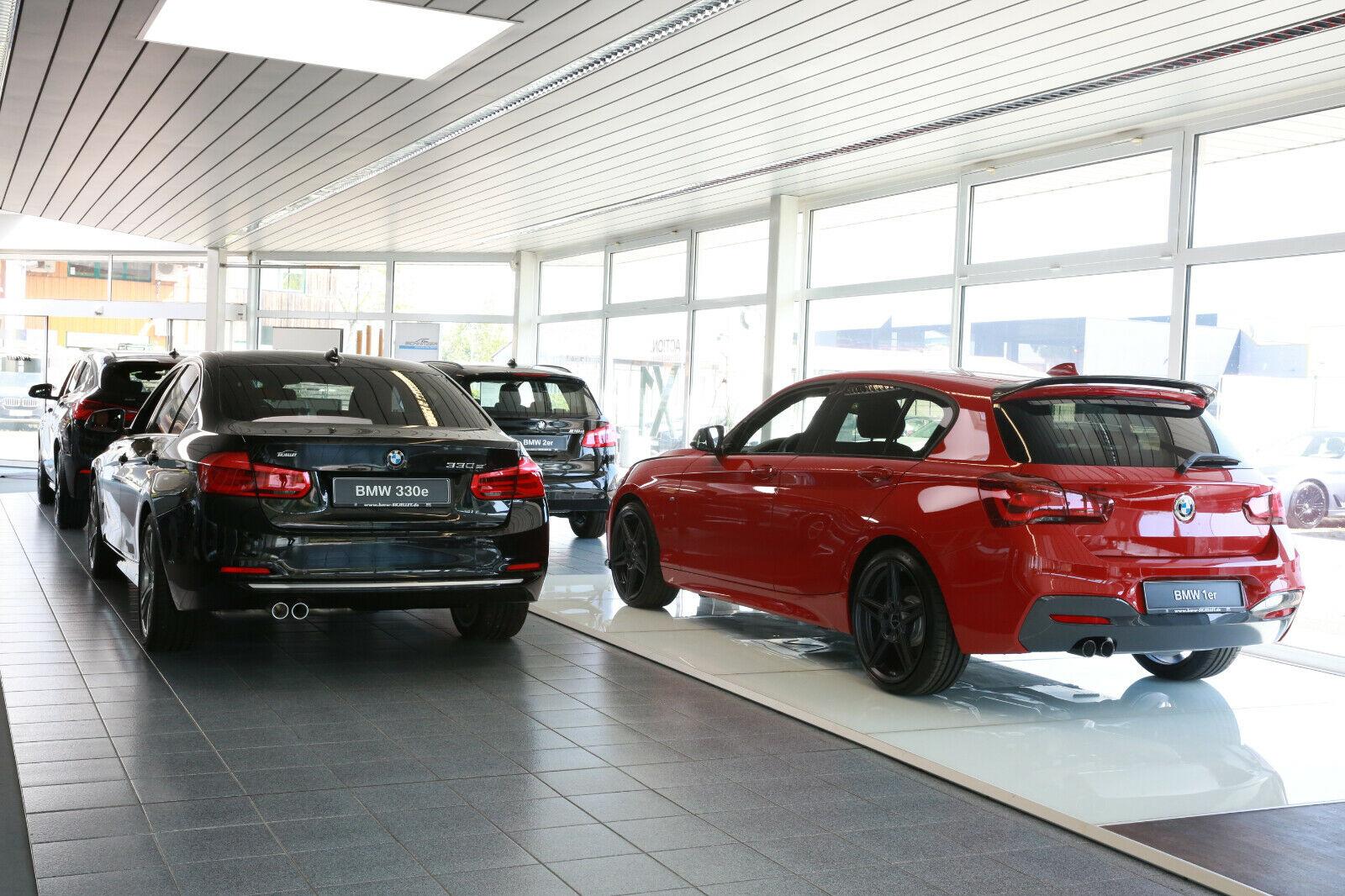 showroom-image-bottom