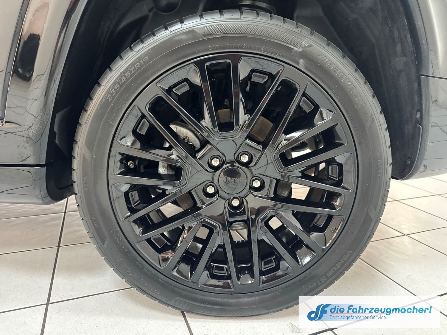 Fahrzeugabbildung Jeep Compass S Plug-In Hybrid 4WD 1.3 EU6d Navi Sound