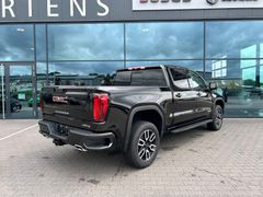 Fahrzeugabbildung GMC Sierra 1500 AT4 6.2L V8 LED ACC HUD AHK 360°