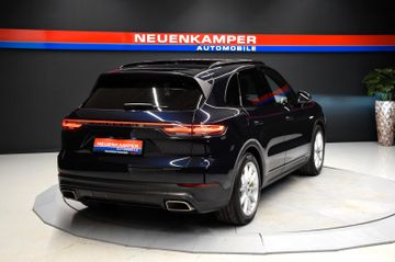 Porsche Cayenne - 9