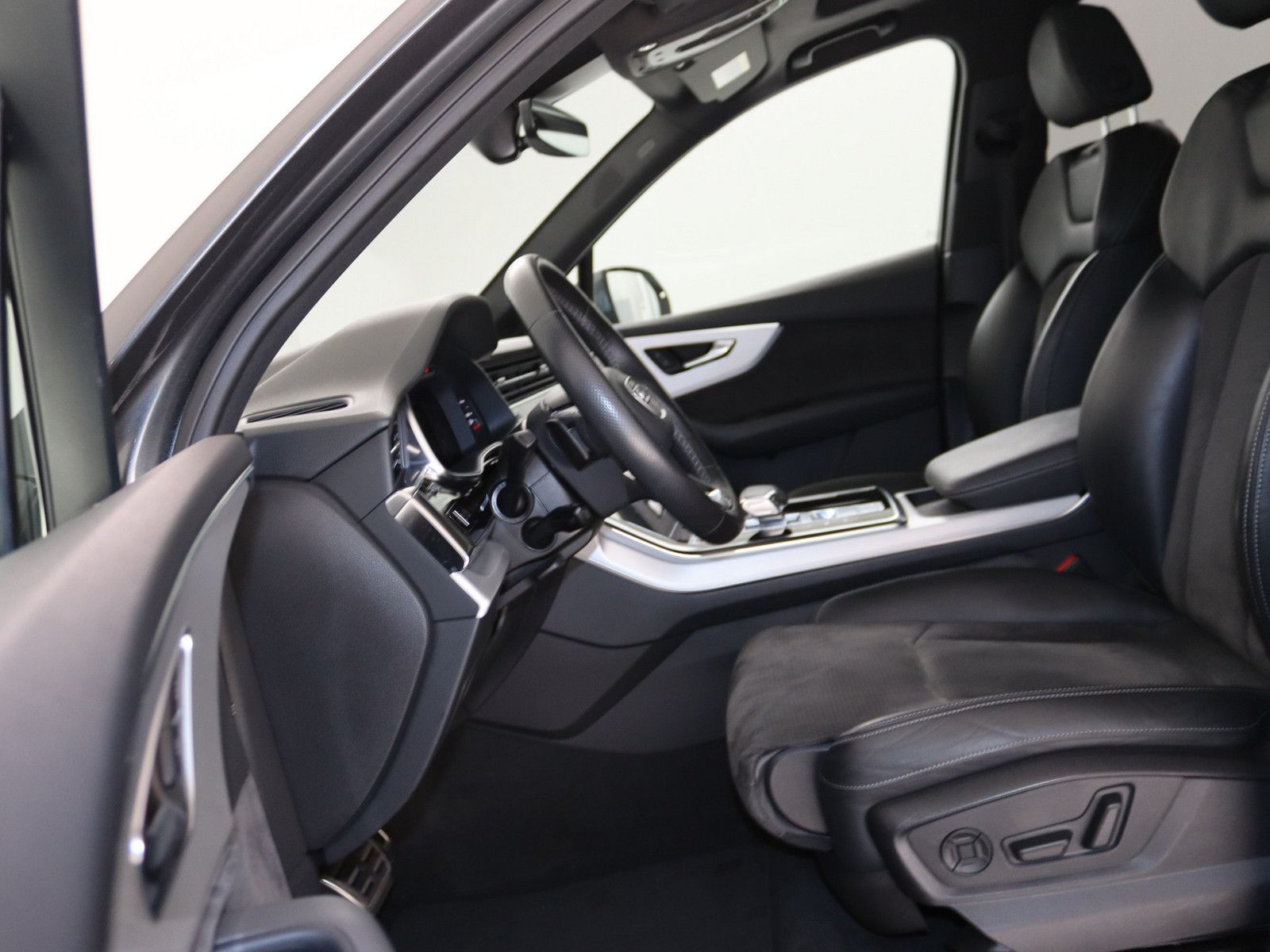 Audi Q7 50 TDI quattro S line AHK PANO LED B&O ACC foto 15