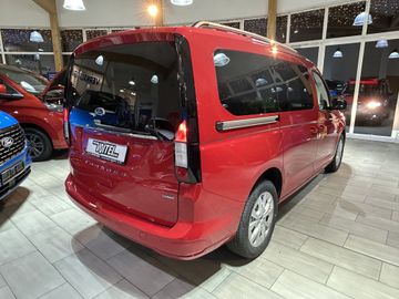 Ford Grand Tourneo Connect PHEV Titanium