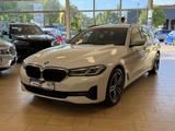 BMW 520 xDrive*M-Lenkrad*dig Cockpit*Ambiente*R.Cam - BMW 520 in Bonn