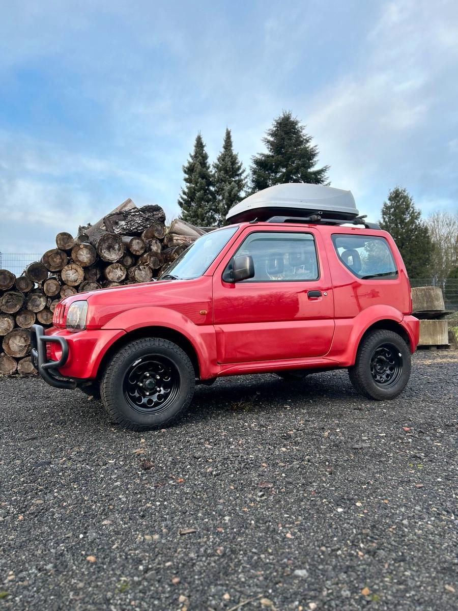 Suzuki Jimny 2004 — engine 82 HP (60kW)