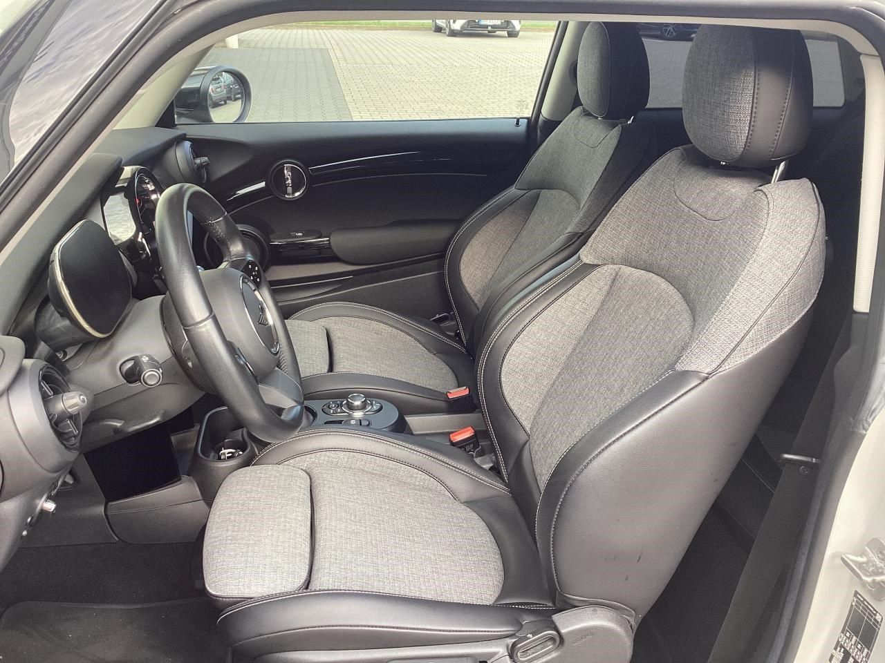 MINI Cooper SE 3-Türer imagem 3