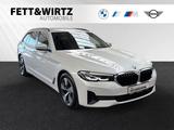 BMW 520d Touring Live Cockpit Prof.|ParkingAssistant - BMW 520 in Duisburg