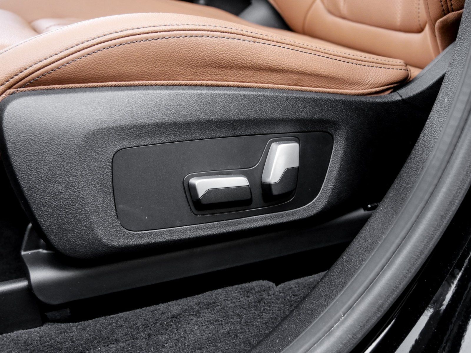 BMW X3 xDrive20i PANO+PA+LED+STANDHZG+LHZ foto 13