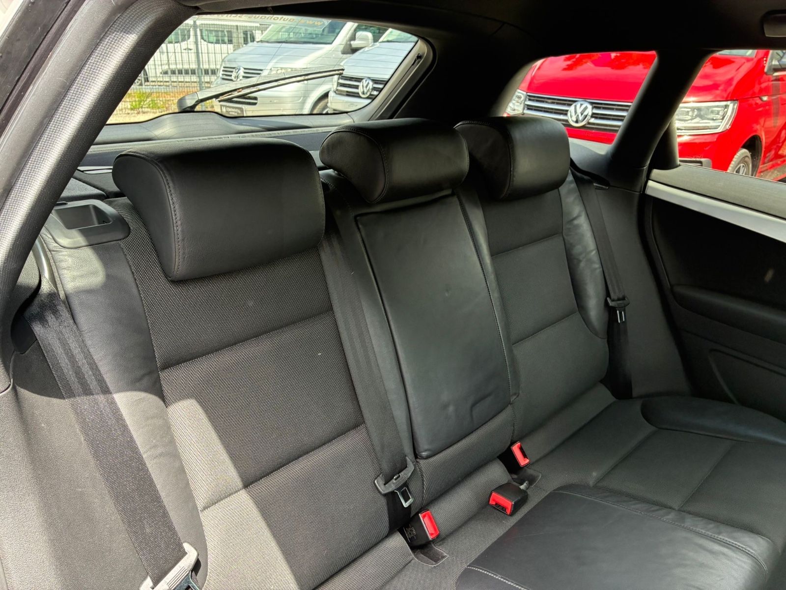 AUDI A3 A3 Sportback 2.0 TDI S line Sportpaket plus, Ansicht 8