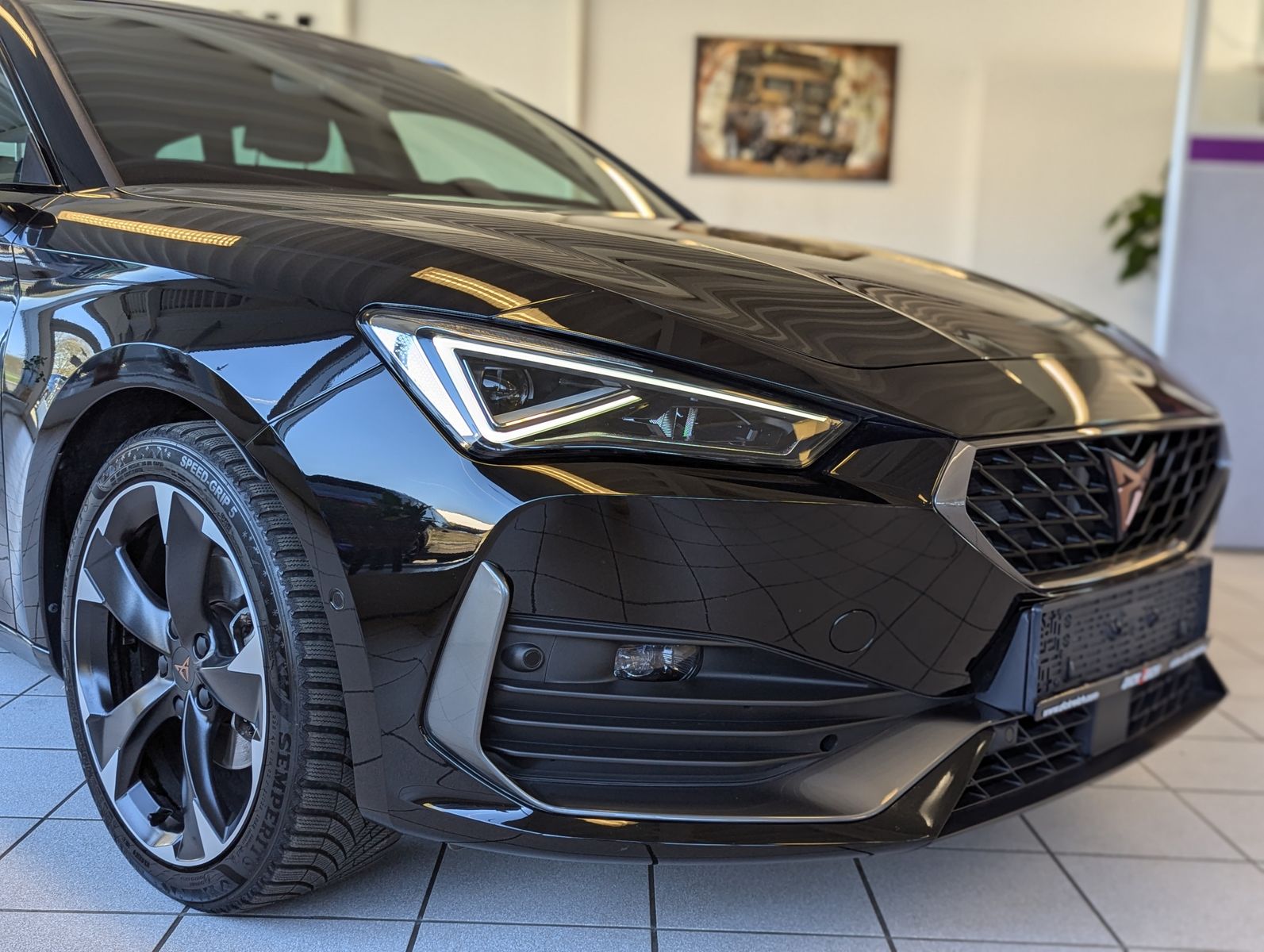 CUPRA Leon 1.5eTSI DSG Matrix Cam Vision+ el. Heck AHK - Image 9