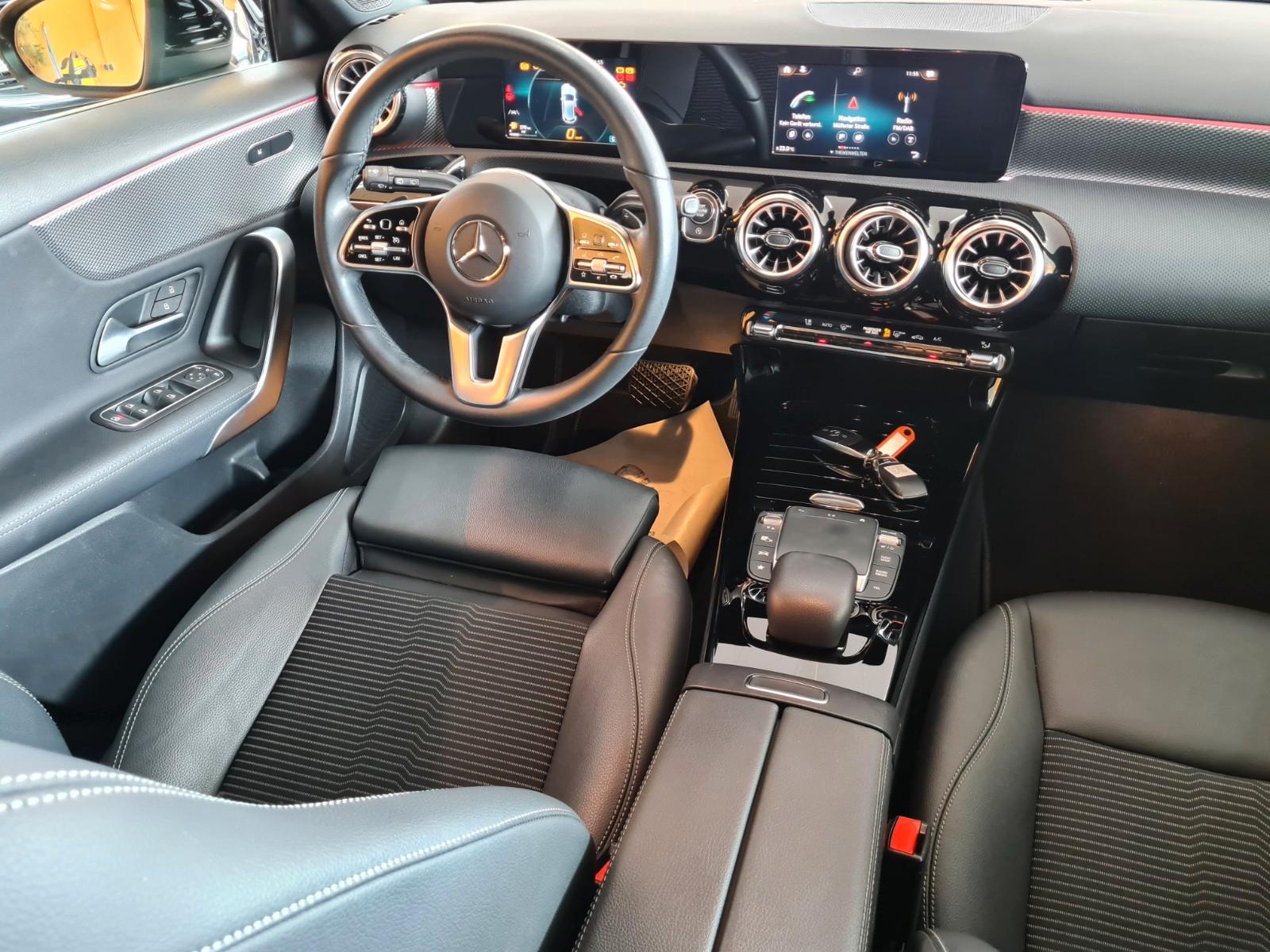Mercedes-Benz A-Class d Progressive*MBUX+*LED*KeylGo*Ambiente*RFK, миниатюра 13
