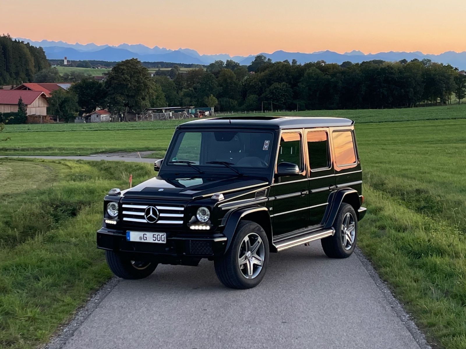 Mercedes-Benz G 500