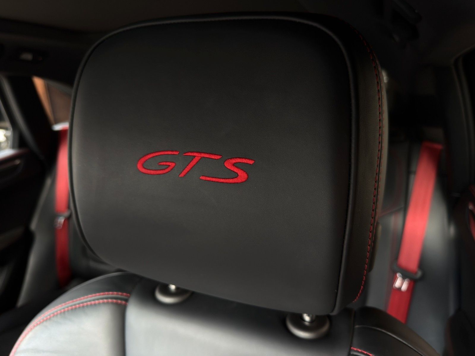 Porsche Macan GTS *1. Hand* *BOSE* *AHK* *Panoramadach* foto 25
