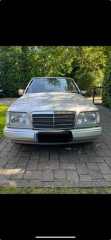 Mercedes-Benz Mercedes Benz 230E Oldtimer tüv neu - Mercedes-Benz 230 Gebrauchtwagen in Hamburg