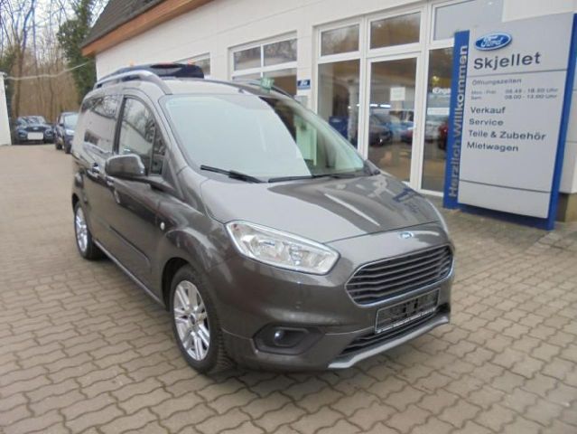 Ford Tourneo Courier 1.0 EcoBoost Titanium (EU6d-T)