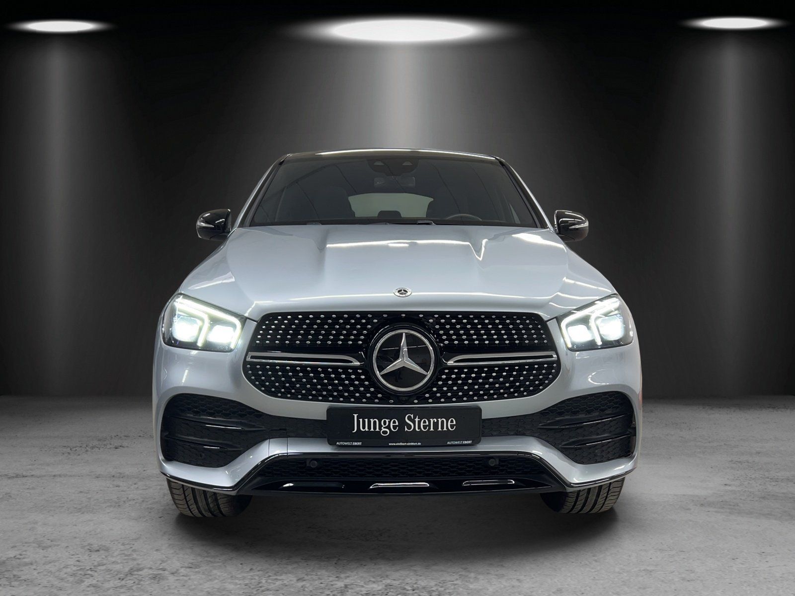 Fahrzeugabbildung Mercedes-Benz GLE 300d Cpé AMG FondTV AIRMATIC Pano DISTRO AHK