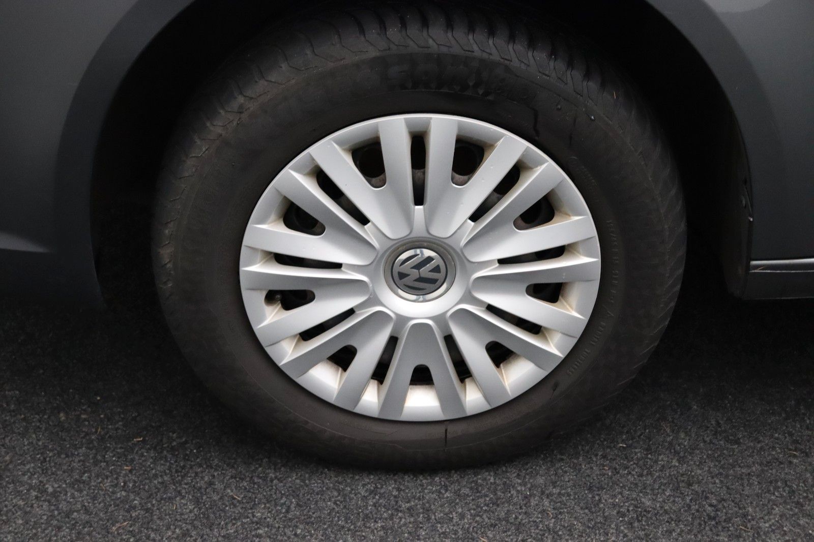 Fahrzeugabbildung Volkswagen Caddy Kombi 1.6 TDI Trendline