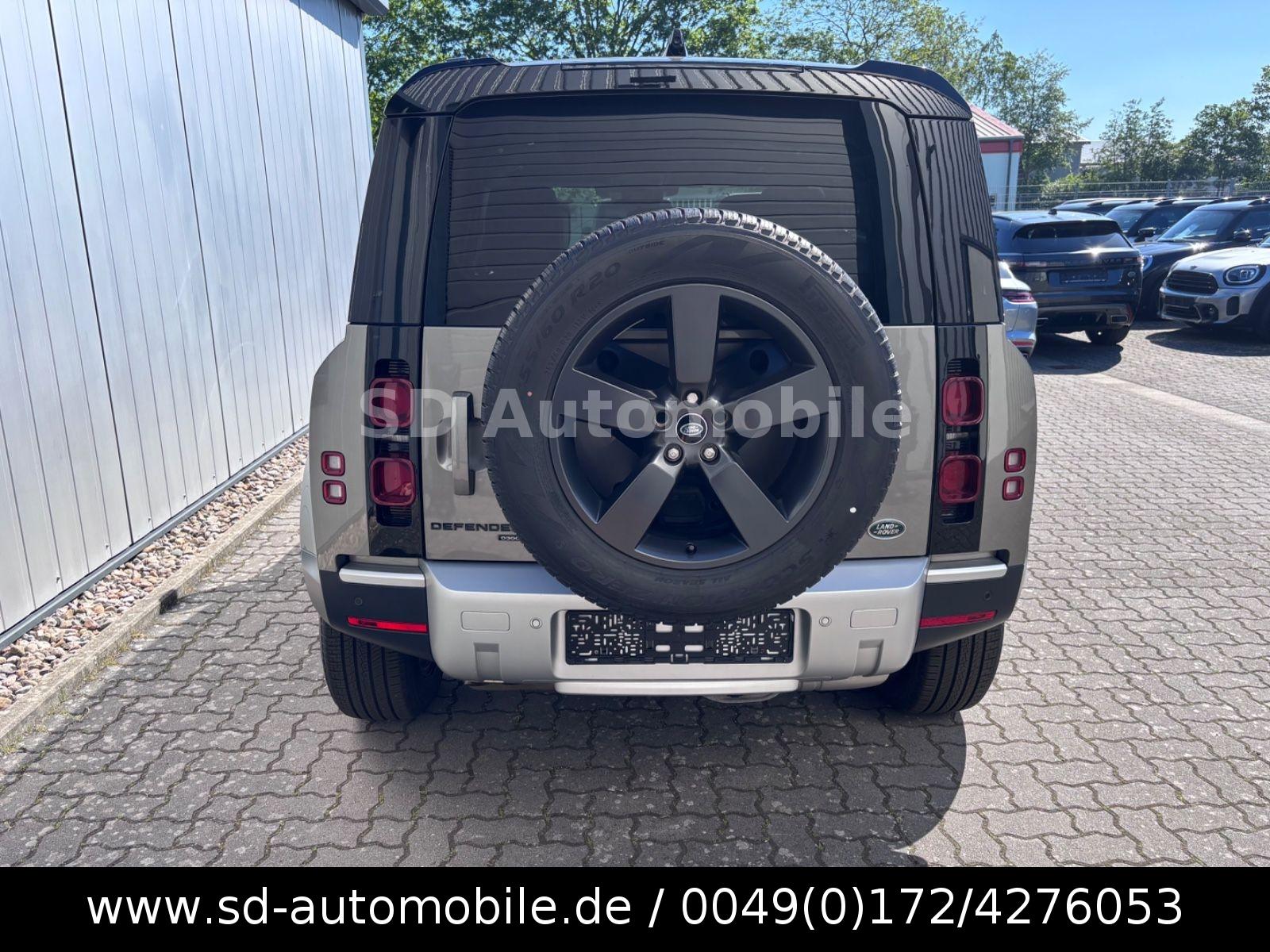 Land Rover Defender 110 HSE D300 PANO+AHK+BLACK-PACK