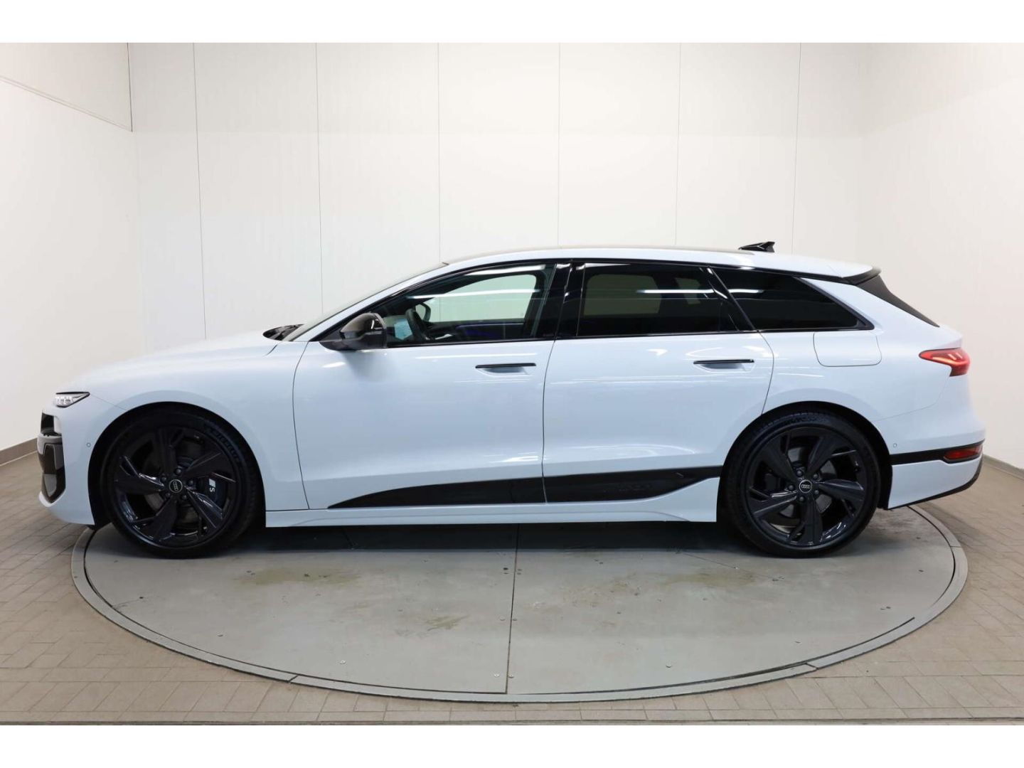 Audi S6 e-tron - Bild 5