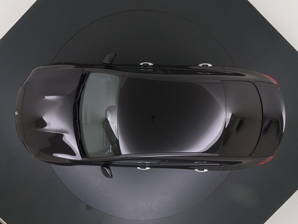 Mercedes-Benz CLA 180 Star Edition AMG Line Nightpakket, Parke