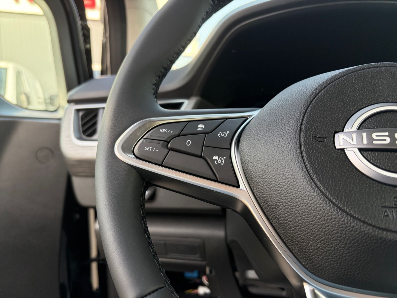 Fahrzeugabbildung Nissan Townstar DIG-T 130 L1 Tekna AUTOMATIK*NAVI*SHZ*K