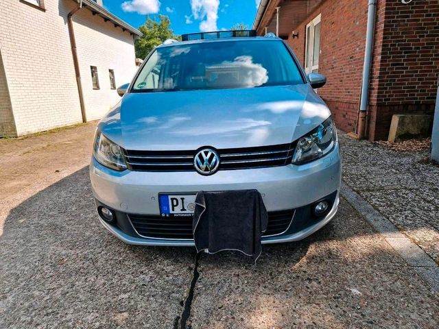 Volkswagen VW Touran life 2.0 140 PS  Diesel 7 Sitzer