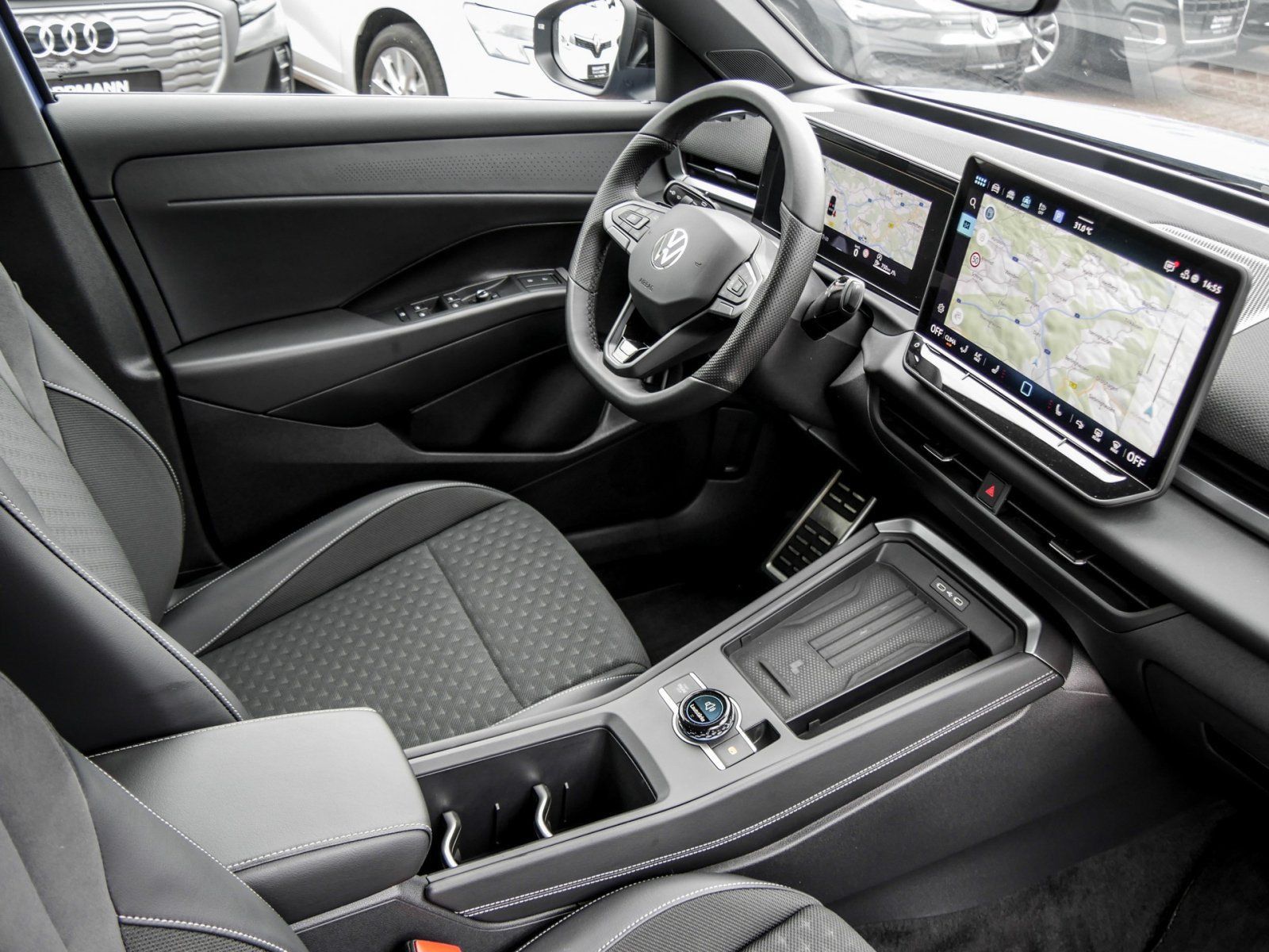 Volkswagen T-Roc - Bild 3