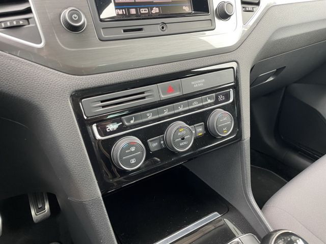 Volkswagen Golf VII Sportsvan 1.4 TSI Allstar *PDC*ALU*SHZ*