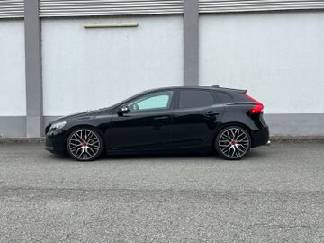 Volvo V40 - 11