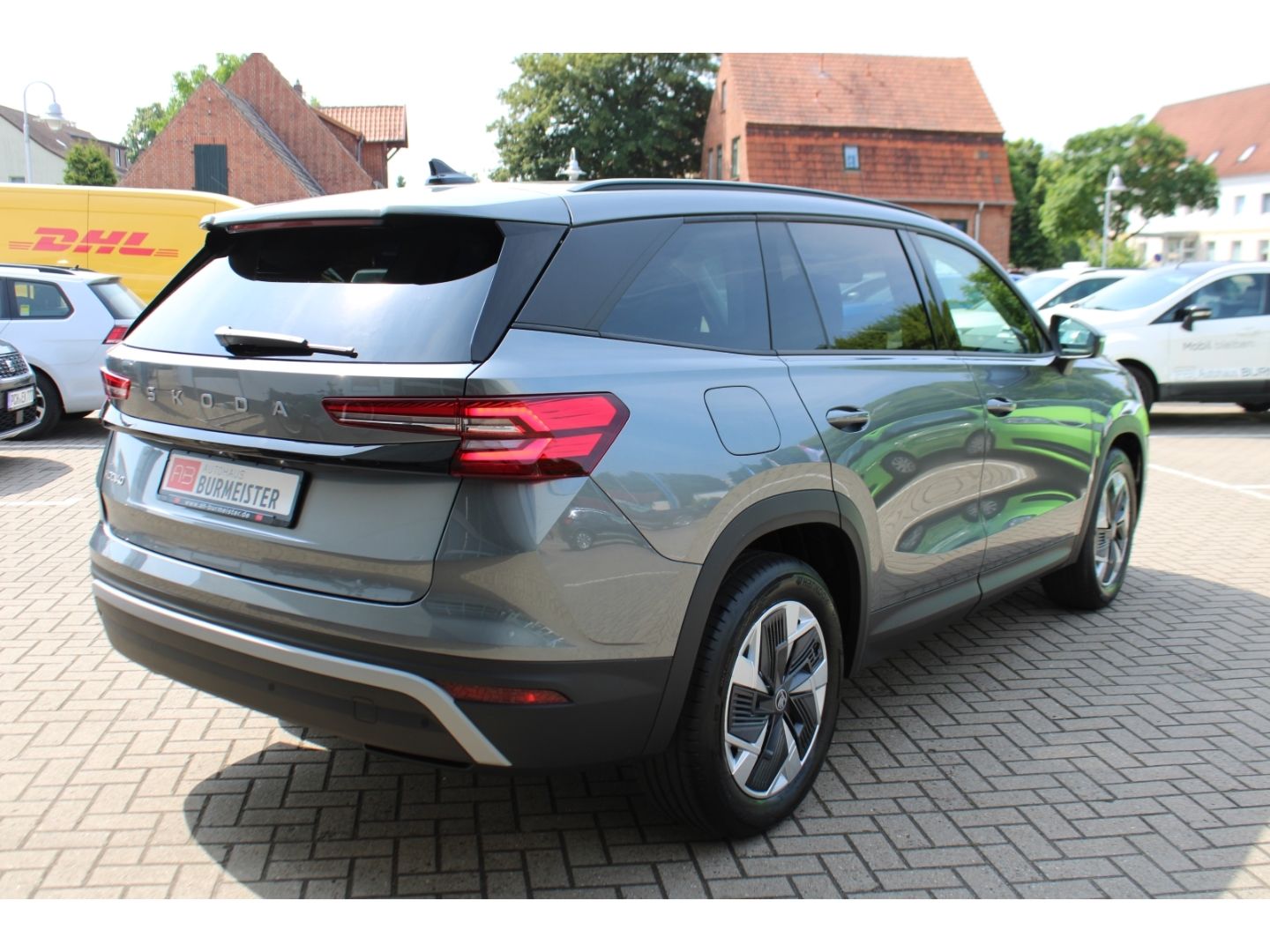SKODA Kodiaq 1.5 TSI mHEV Selection ACC LED AHK TWA RF - Image 5