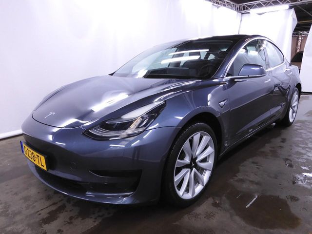 Tesla Model 3 Standard RWD Plus [ AUTOPILOT+19'' LMV+6