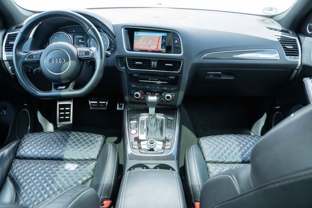 Fahrzeugabbildung Audi SQ5 3.0TDI PLUS B&O CARBON STANDHEI PANO ASSIST