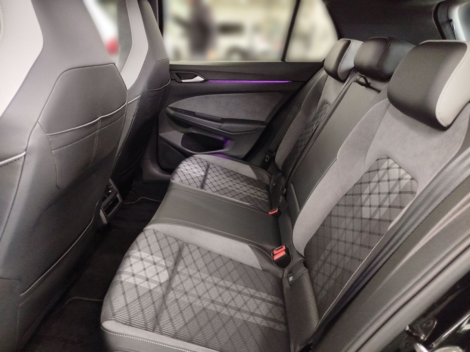 Volkswagen Golf - Bild 10
