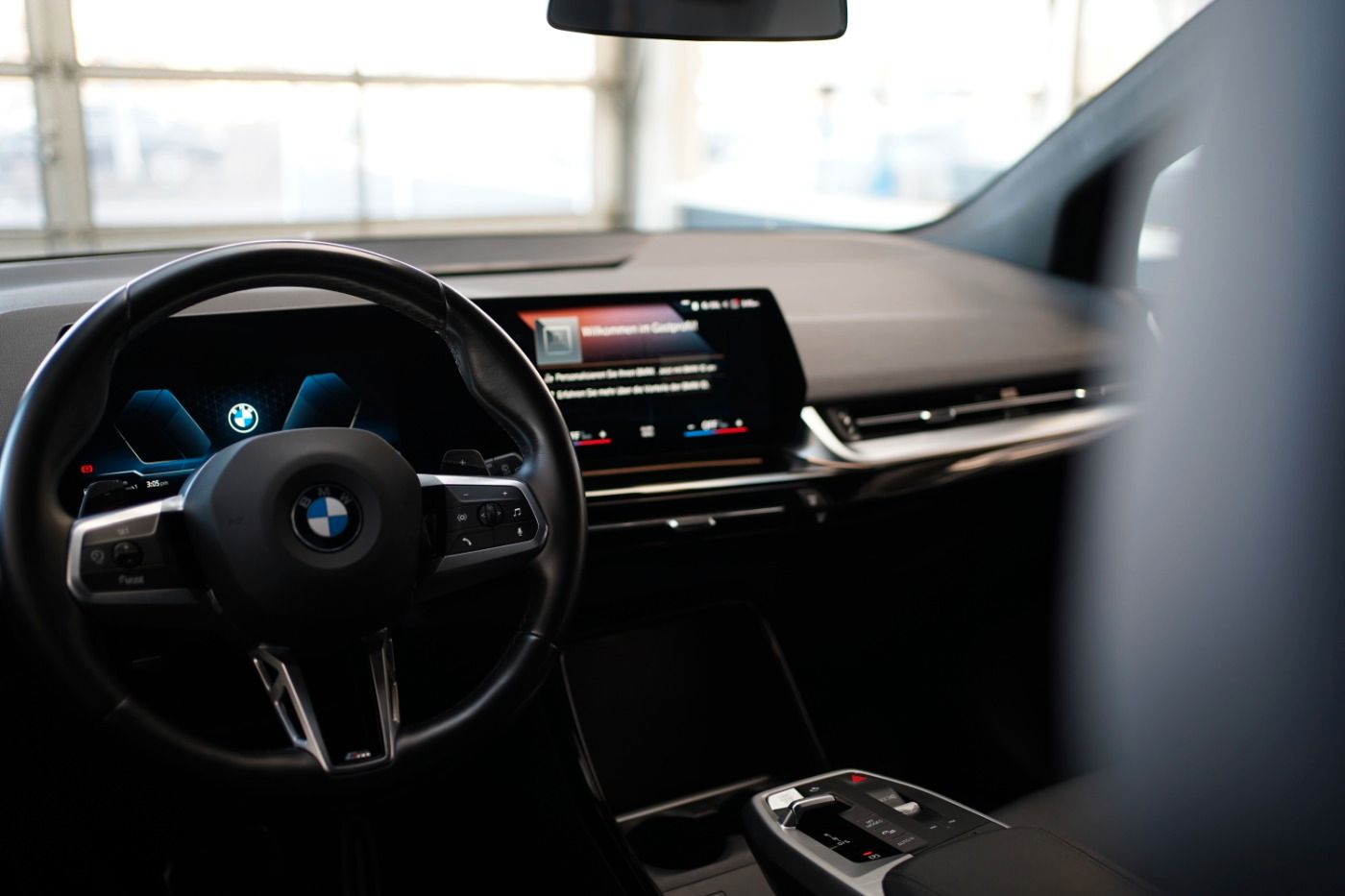 Fahrzeugabbildung BMW 223i xDrive M Sport +AHK+Fernlichtassist.+Leder+