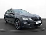 Skoda OCTAVIA COMBI 2.0 TDI DSG 4x4 RS | NAVI | AHK | - Gebrauchtwagen in Friedrichsdorf