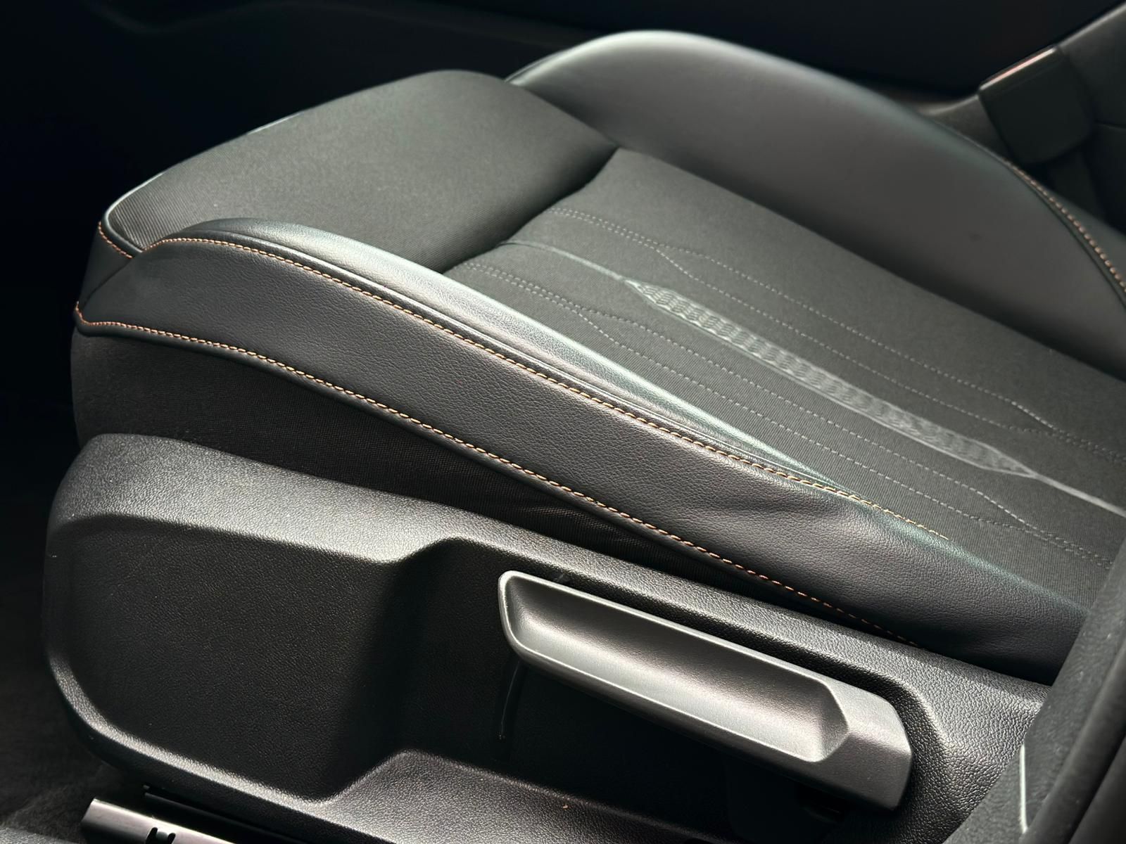 CUPRA Formentor 2.0TSI VZ 4DRIVE* LED#SHZ#LH#AHK#KEYLE - Image 19