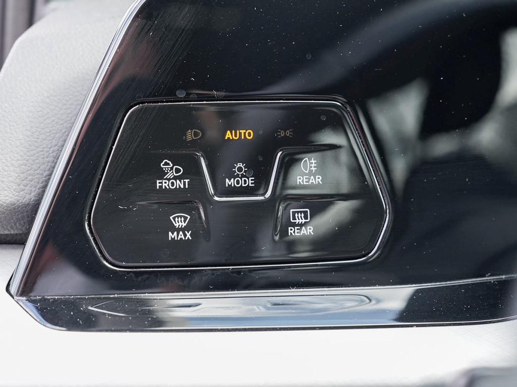 Volkswagen Golf VIII Variant 1.5 TSI LIFE /Navi/LED/RFK/ACC, миниатюра 20
