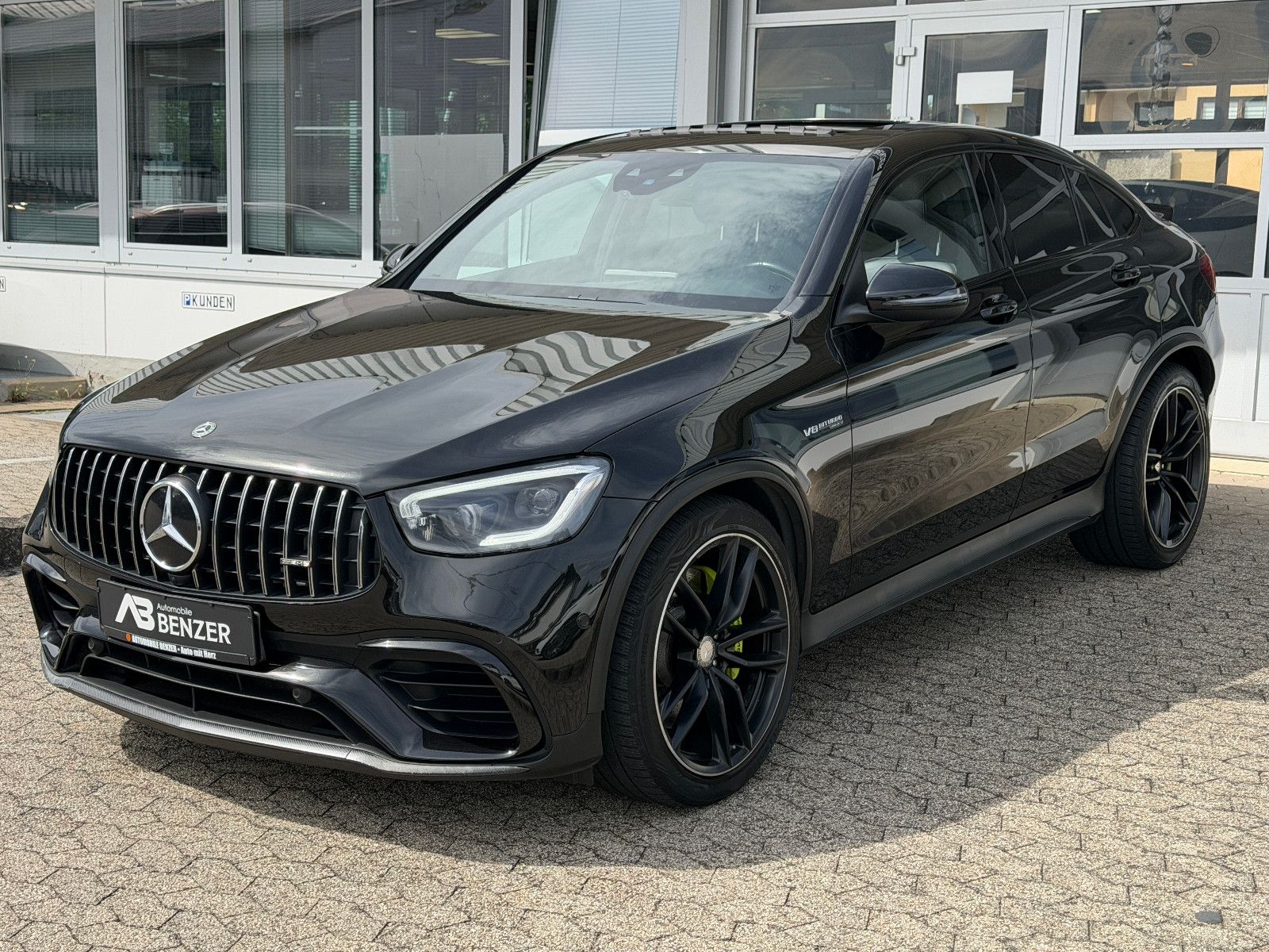 Fahrzeugabbildung Mercedes-Benz GLC 63 AMG Coupe/MBUX/Ambiente/Schiebedach/Kam/