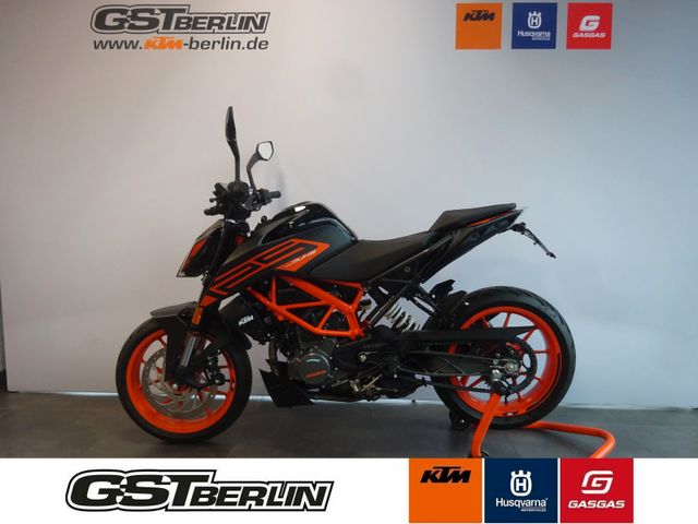 KTM Duke 125 Mj.2021 *wenig Kilometer*